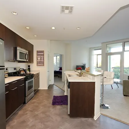 Popular Hollywood Marilyn Monroe Suite